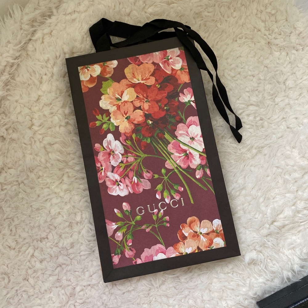 Gucci Holiday Paper Bag
